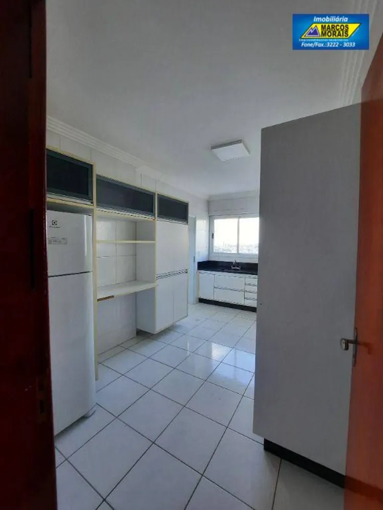 Apartamento, 3 quartos, 200 m² - Foto 4