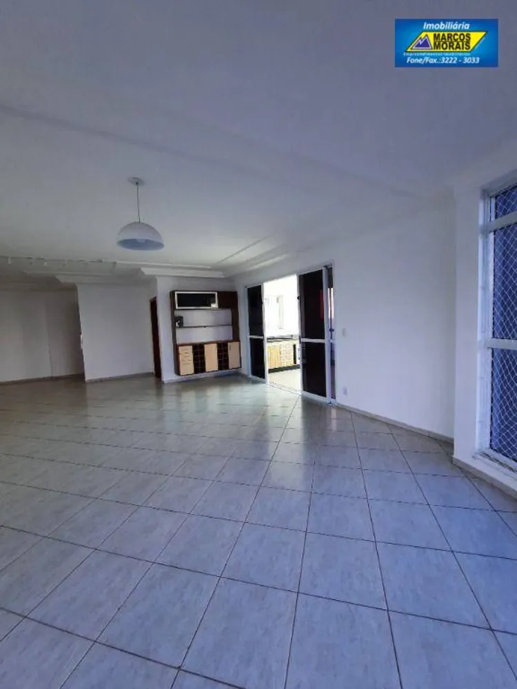 Apartamento, 3 quartos, 200 m² - Foto 1