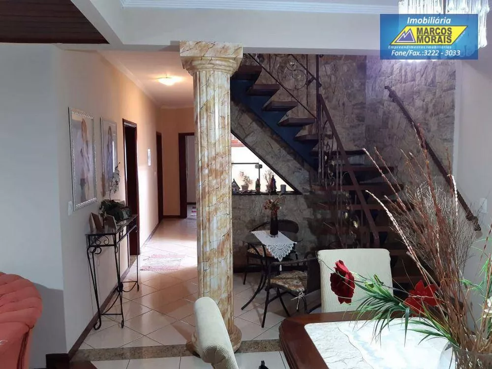 Casa, 4 quartos, 250 m² - Foto 21