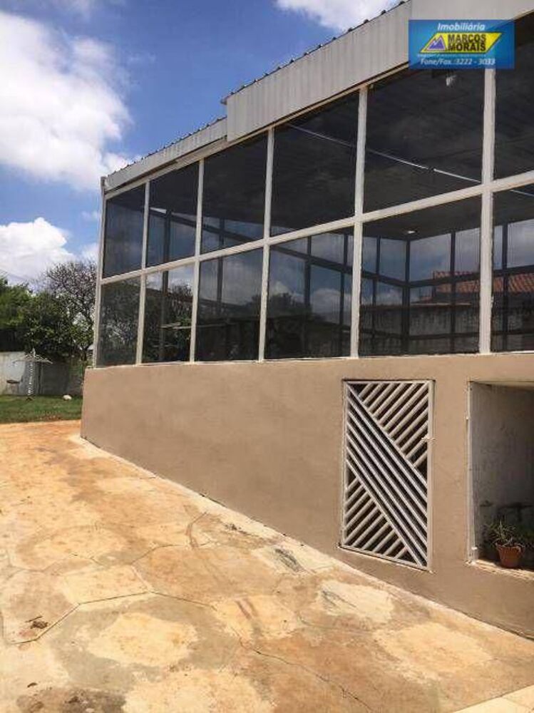 Casa à venda com 5 quartos, 845m² - Foto 2