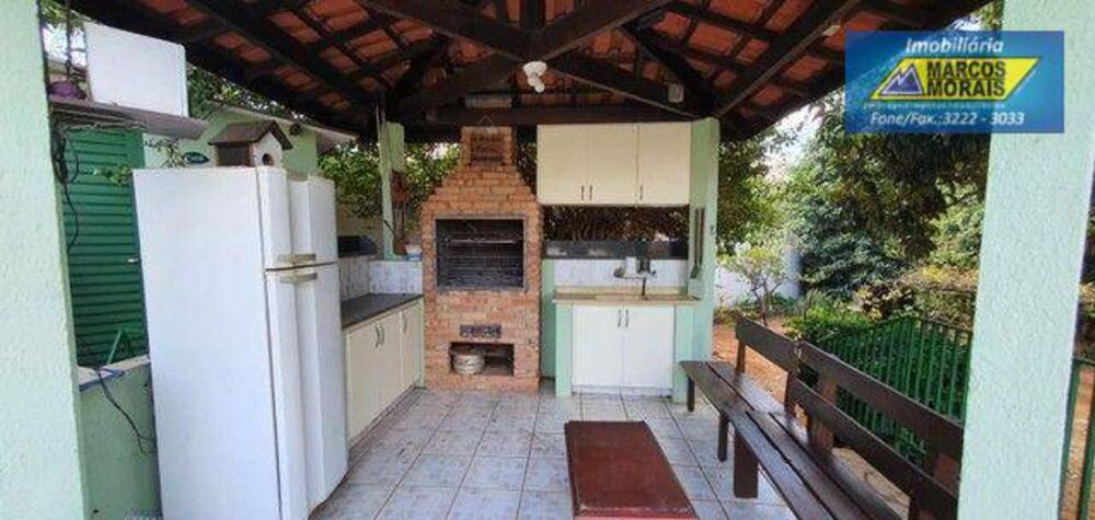 Chácara, 4 quartos, 1700 m² - Foto 4