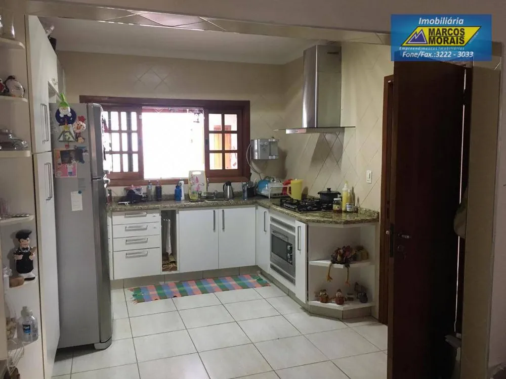 Casa, 3 quartos, 234 m² - Foto 6