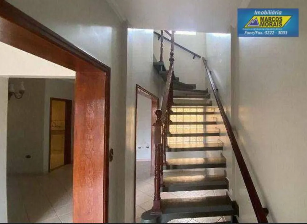 Casa, 2 quartos, 250 m² - Foto 2