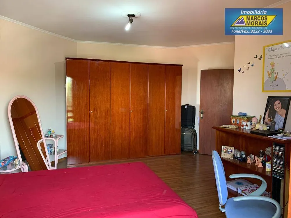 Casa, 4 quartos, 369 m² - Foto 9