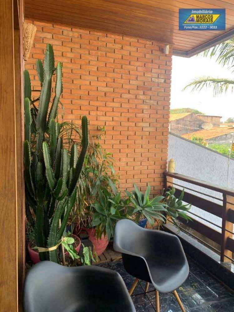 Casa, 4 quartos, 369 m² - Foto 3