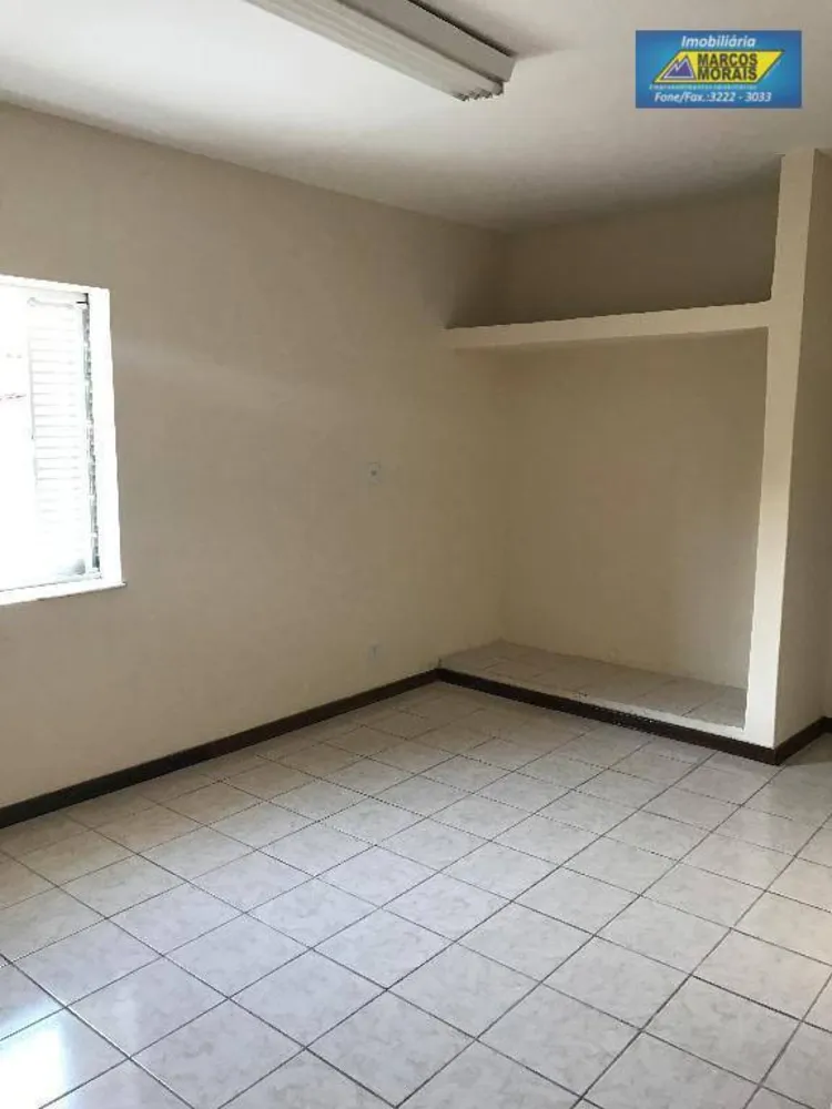 Casa, 3 quartos, 288 m² - Foto 3