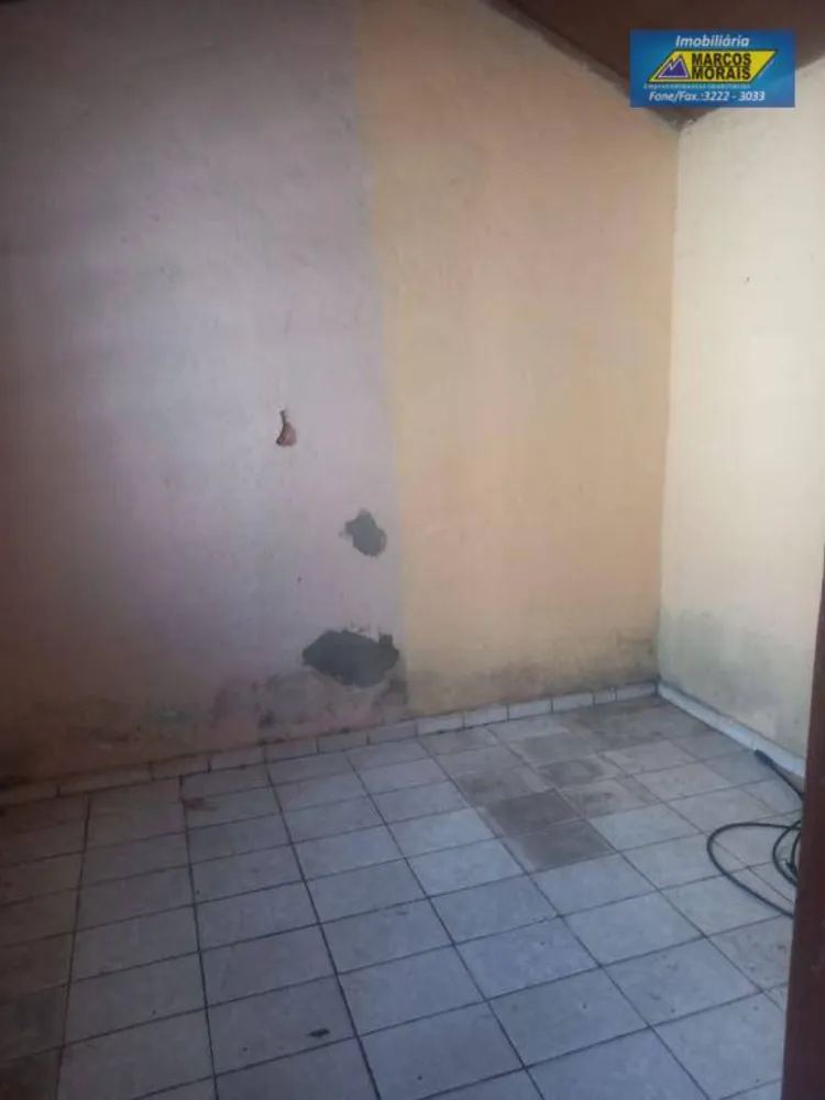 Casa, 2 quartos, 180 m² - Foto 1