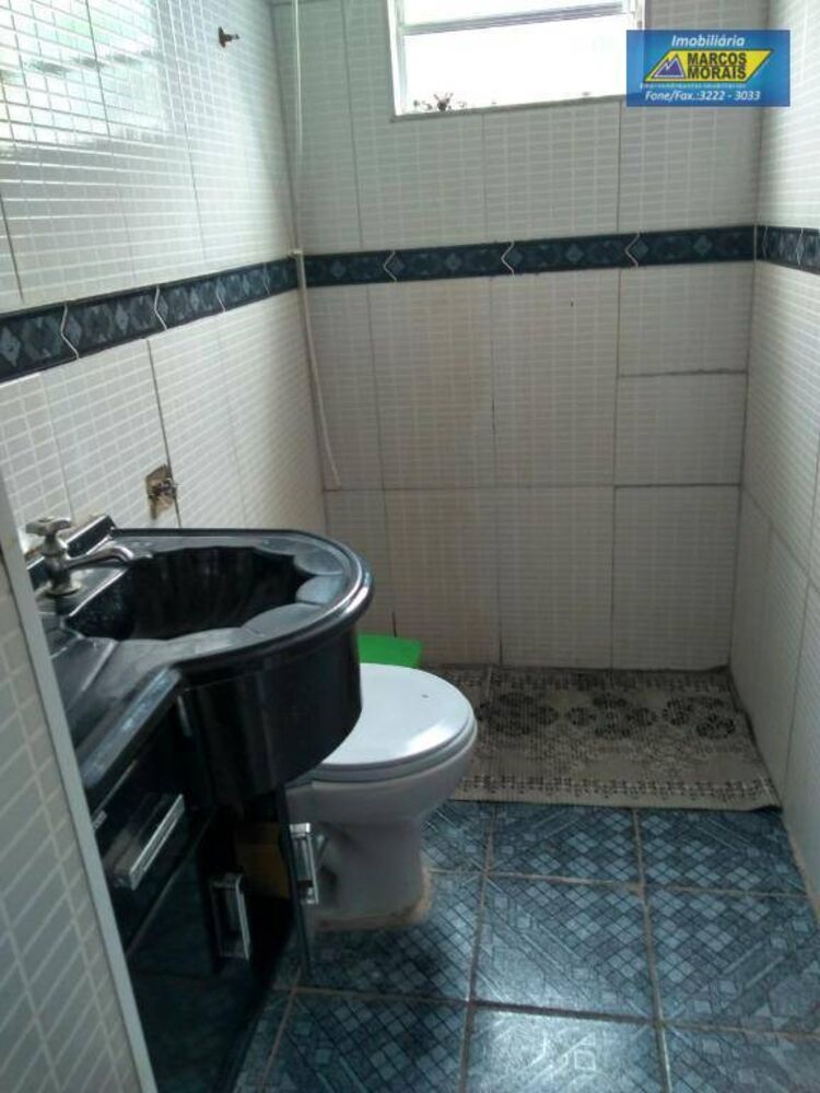 Casa à venda com 4 quartos, 144m² - Foto 4