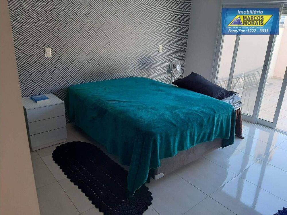 Casa, 3 quartos, 265 m² - Foto 4