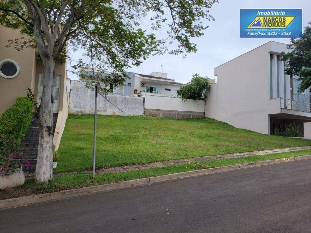 Loteamento e Condomínio, 400 m² - Foto 1