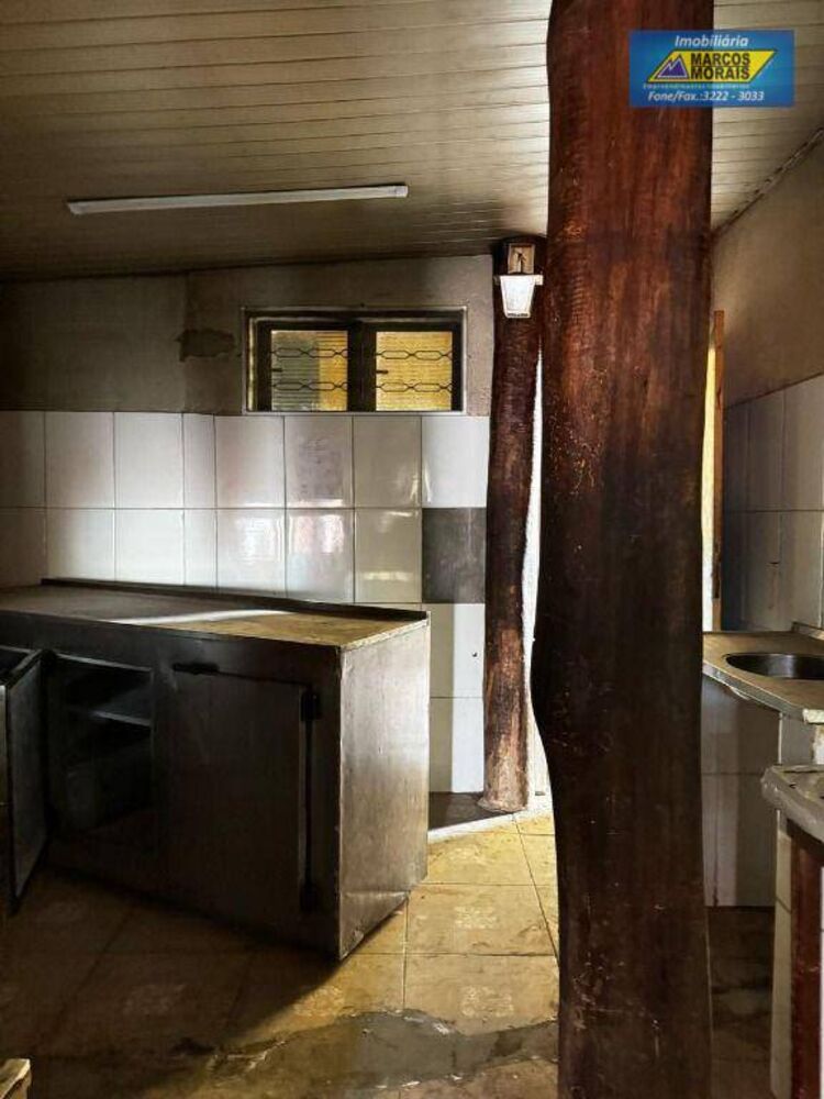 Casa à venda com 2 quartos, 150m² - Foto 11