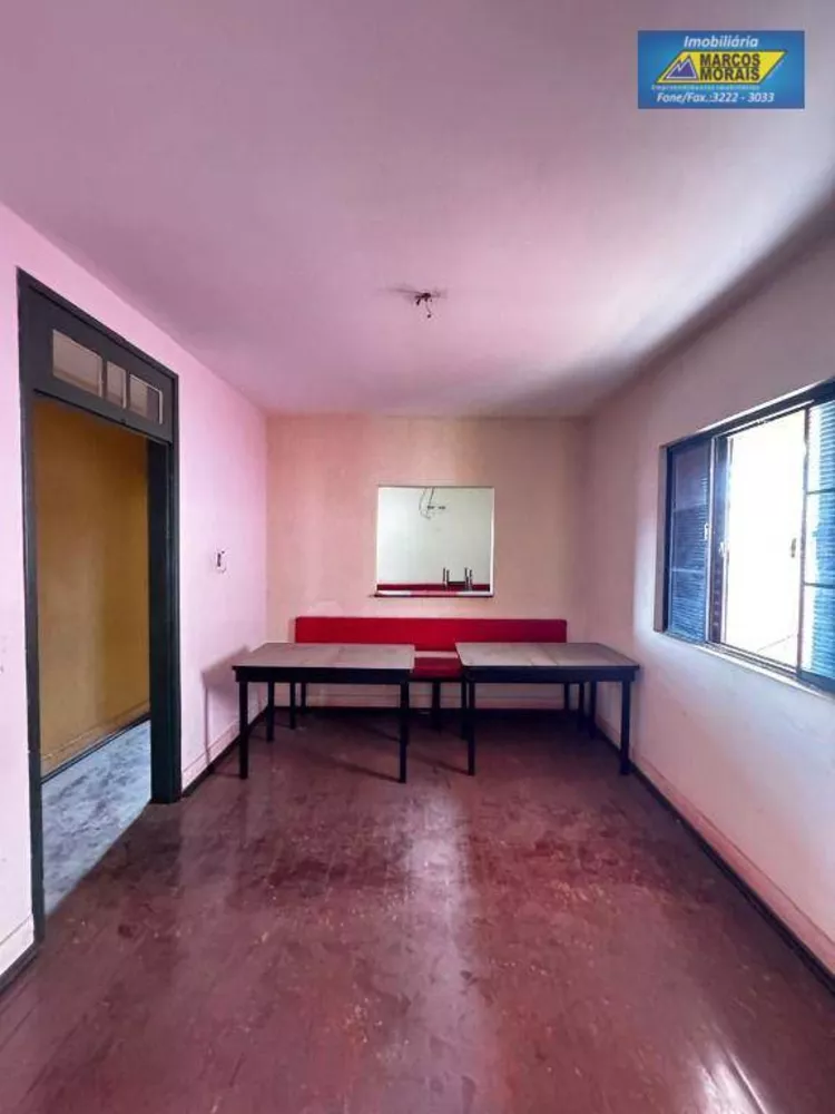 Casa, 2 quartos, 150 m² - Foto 1