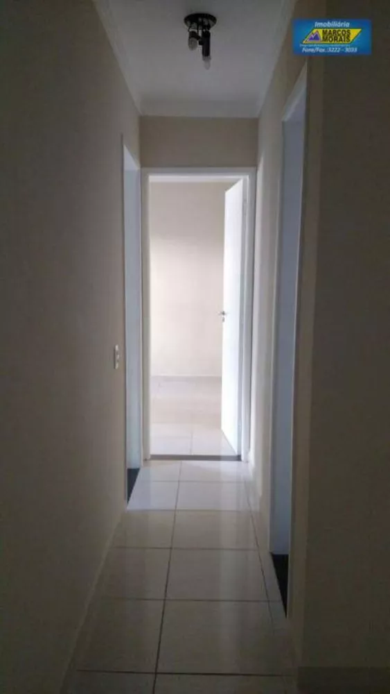 Apartamento à venda com 2 quartos, 54m² - Foto 3