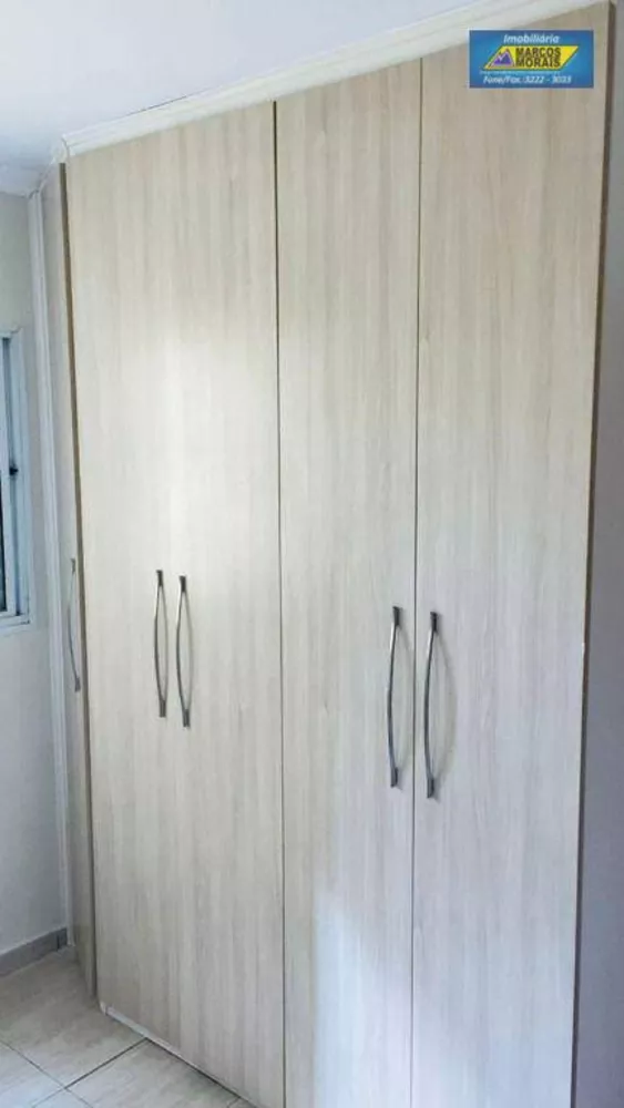 Apartamento à venda com 2 quartos, 63m² - Foto 4