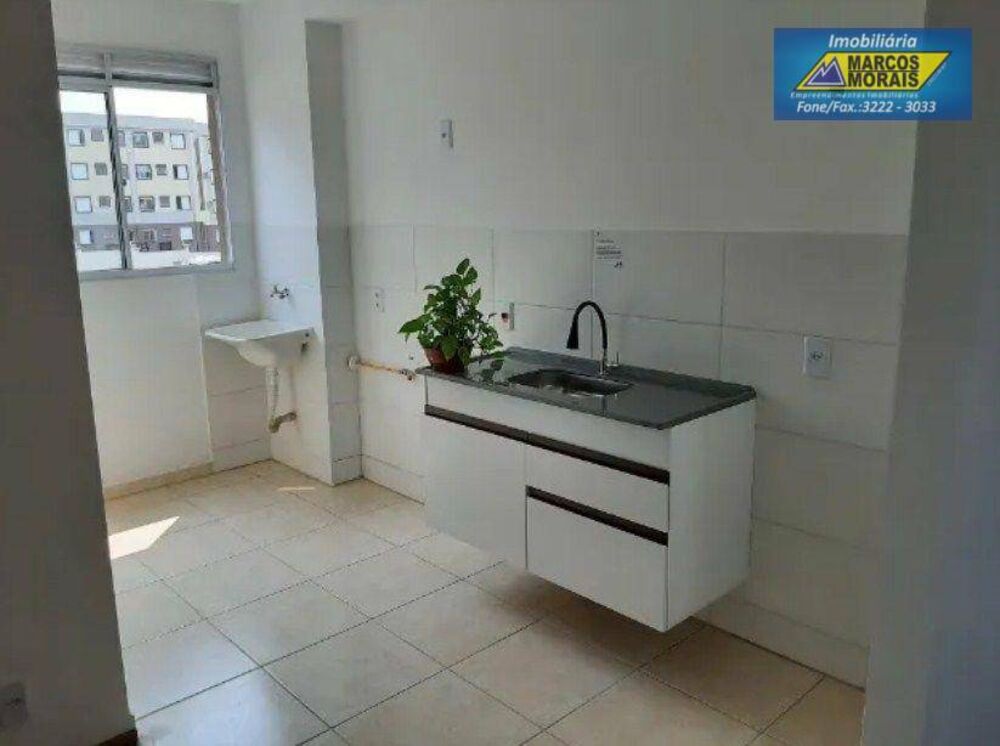 Apartamento à venda com 2 quartos, 42m² - Foto 3