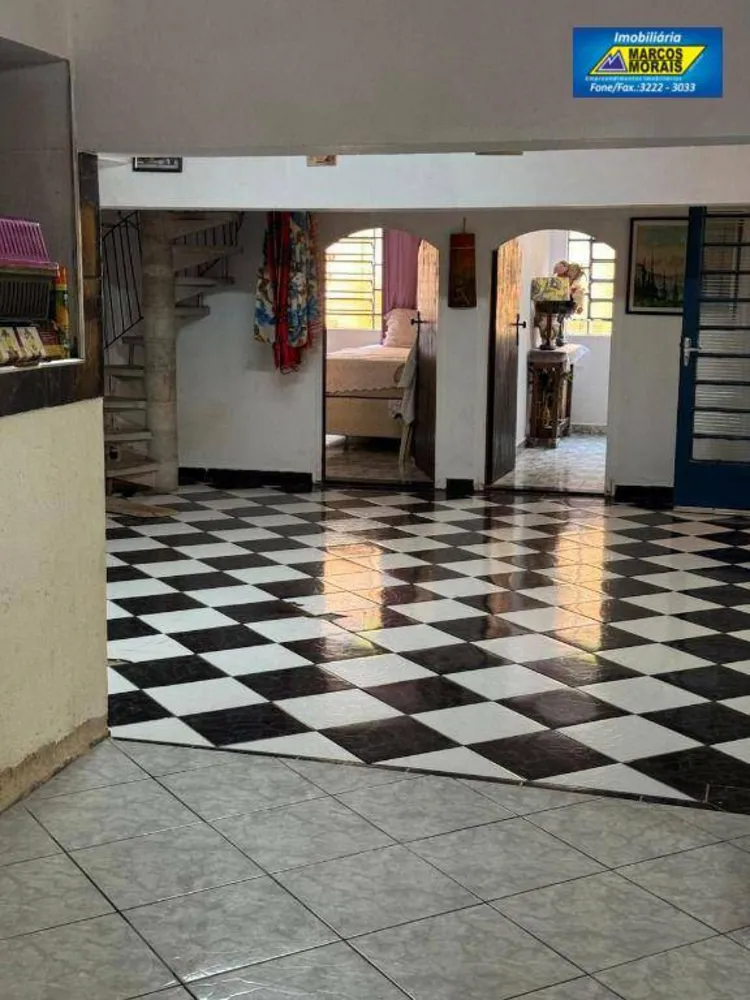 Casa, 4 quartos, 166 m² - Foto 2