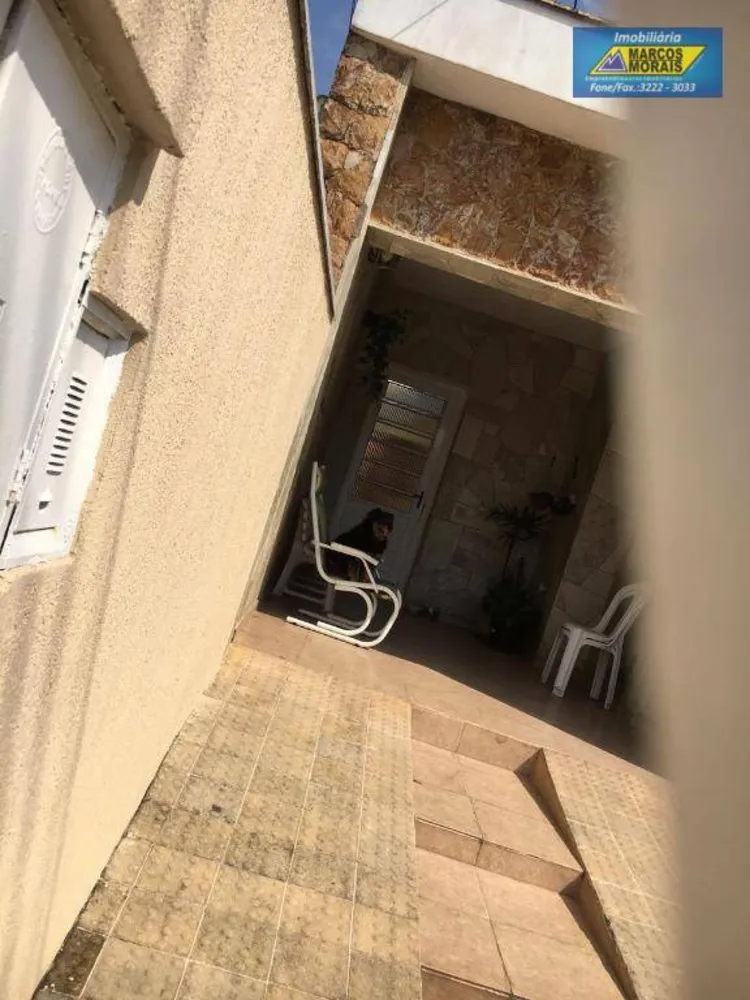 Casa, 4 quartos, 180 m² - Foto 2