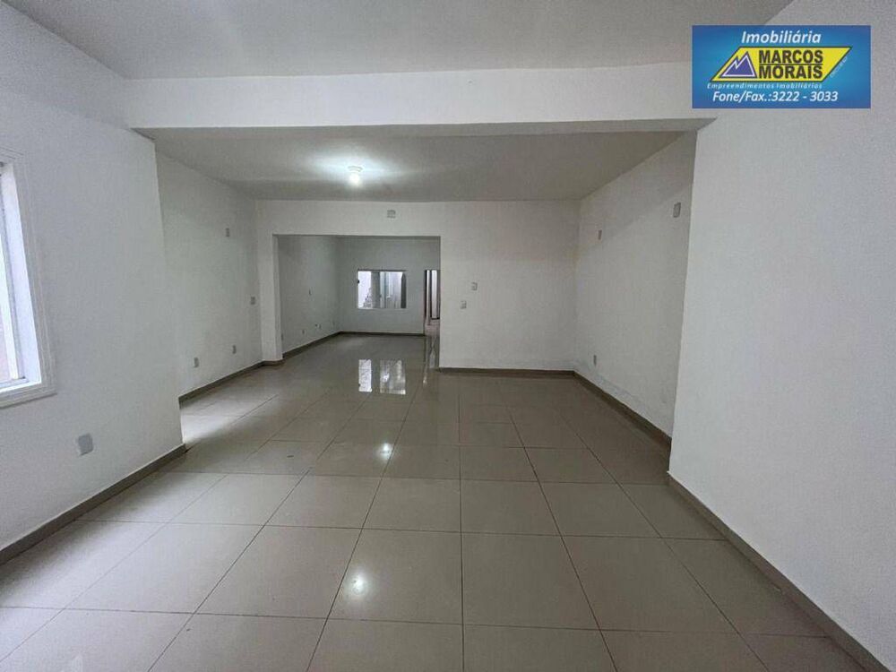 Casa à venda com 2 quartos, 276m² - Foto 4