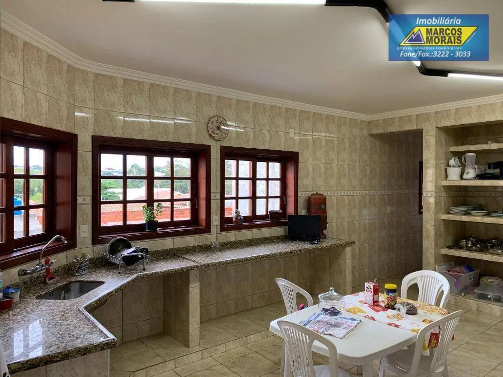 Casa, 3 quartos, 200 m² - Foto 3