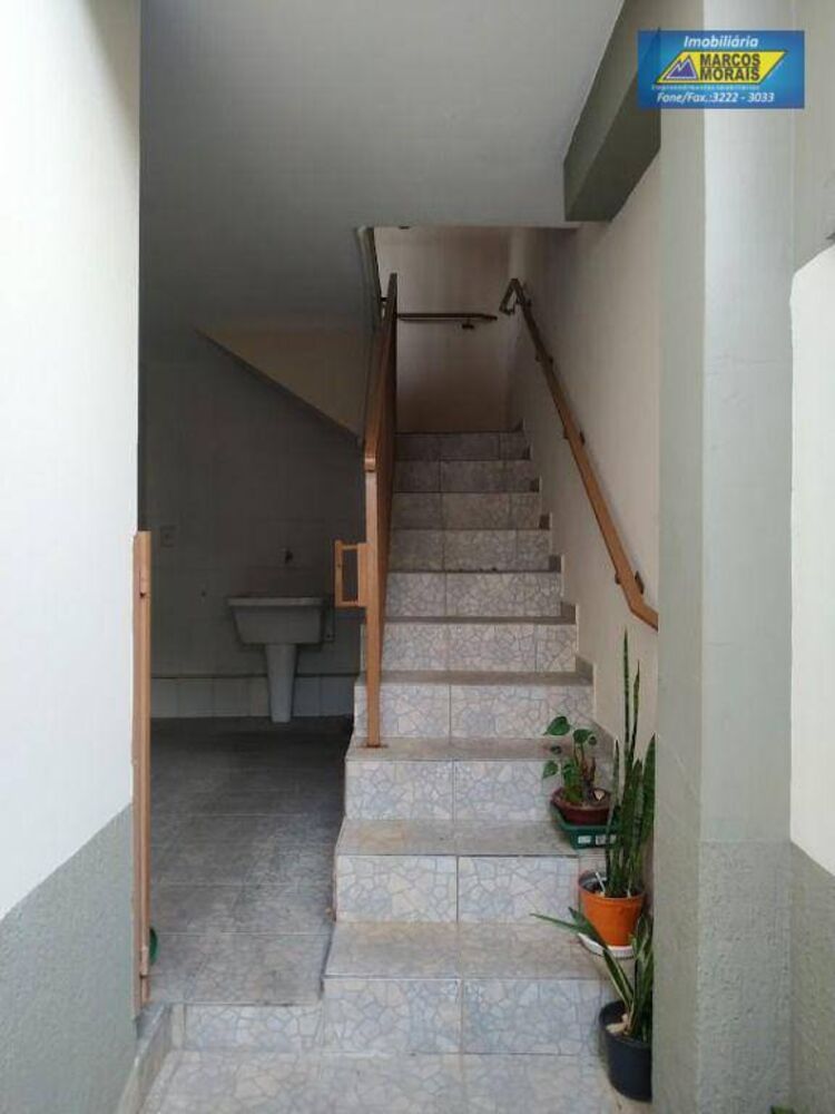 Casa, 4 quartos, 180 m² - Foto 1