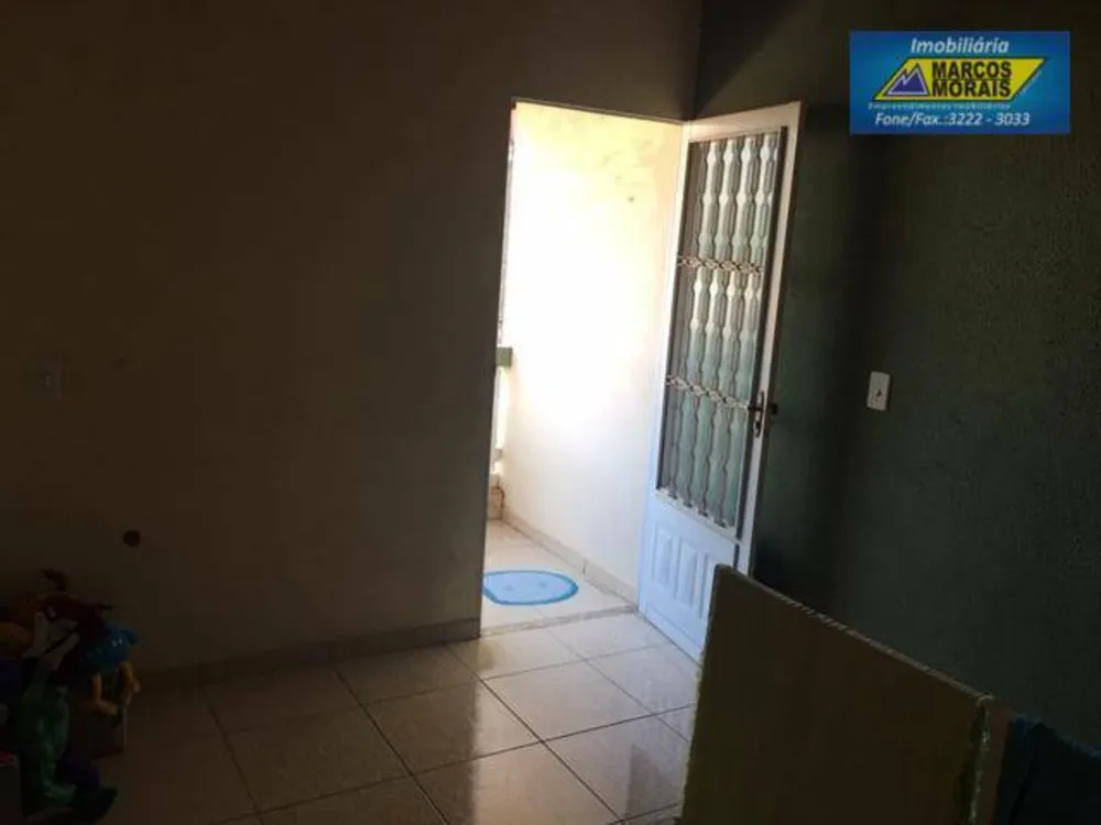Casa, 2 quartos, 60 m² - Foto 1