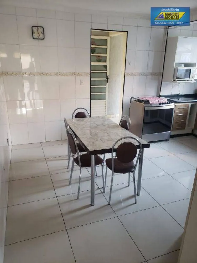 Casa, 5 quartos, 288 m² - Foto 3