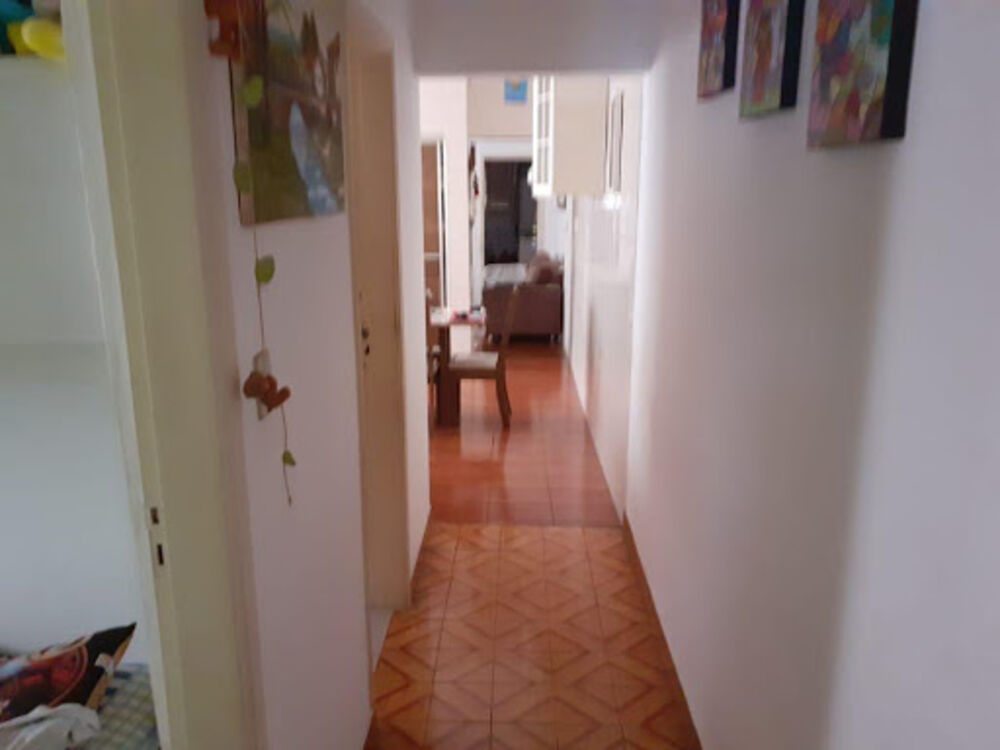 Casa à venda com 3 quartos, 100m² - Foto 2