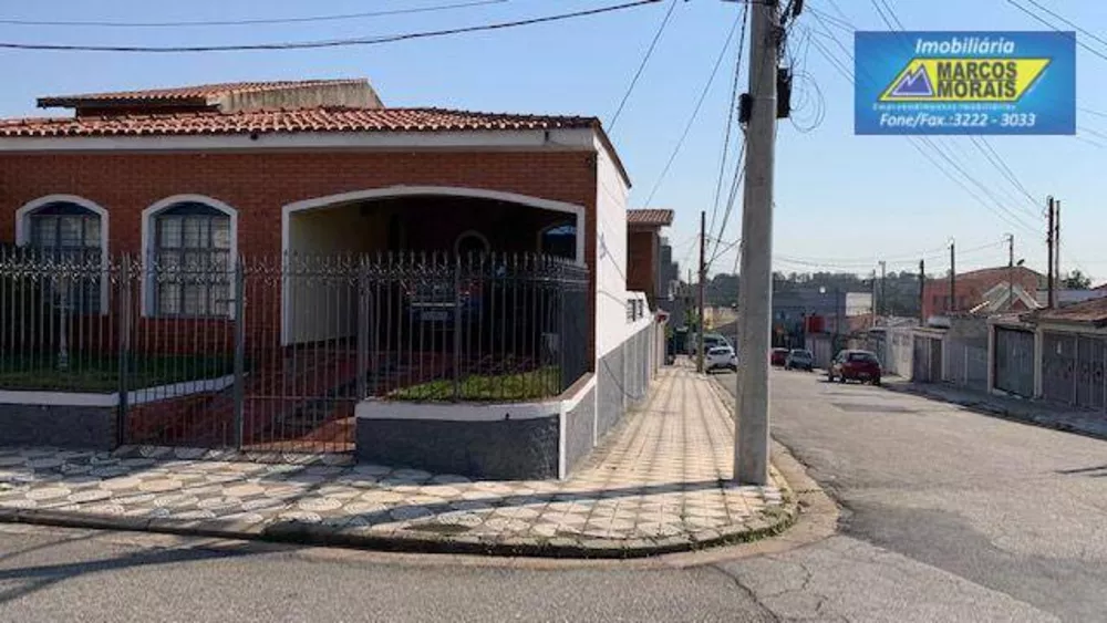 Casa à venda com 3 quartos, 272m² - Foto 2