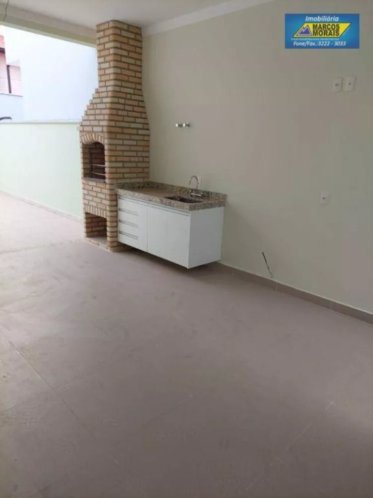 Casa de Condomínio à venda com 3 quartos, 178m² - Foto 3