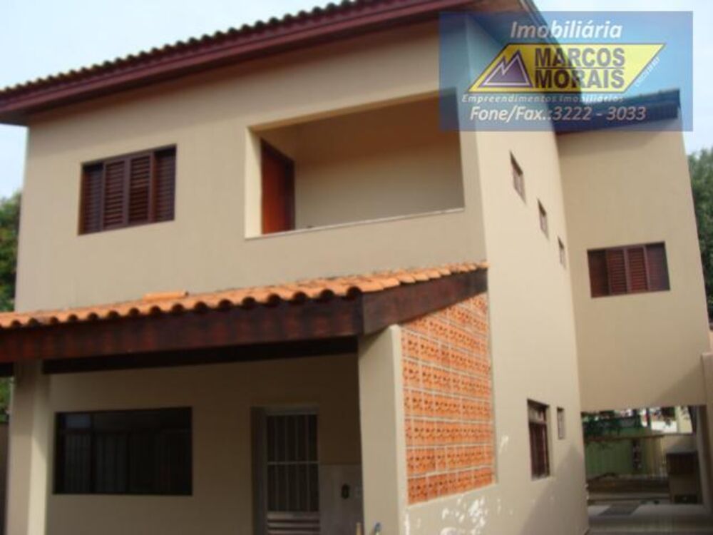 Casa, 4 quartos, 200 m² - Foto 1