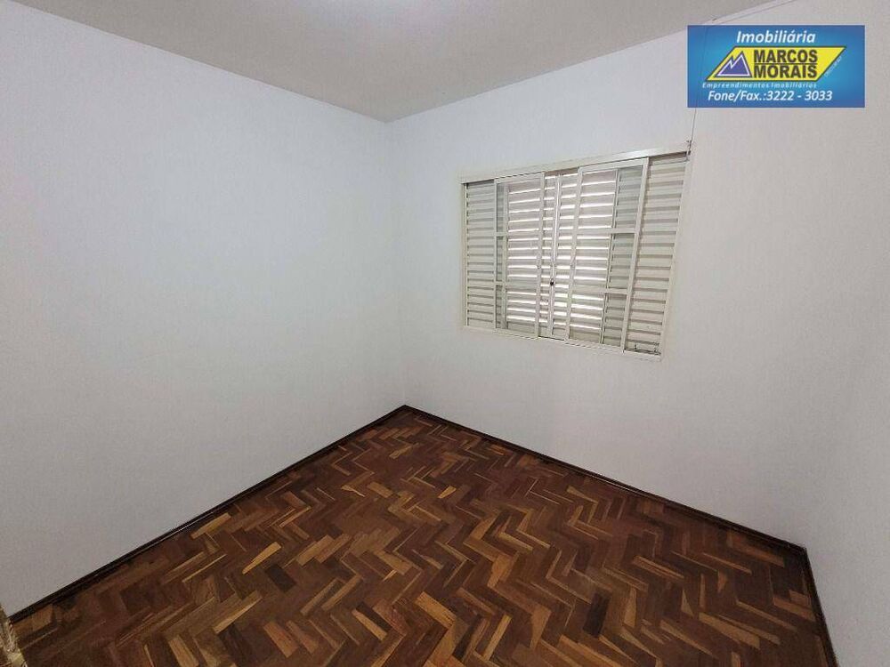 Casa à venda e aluguel com 4 quartos, 200m² - Foto 4
