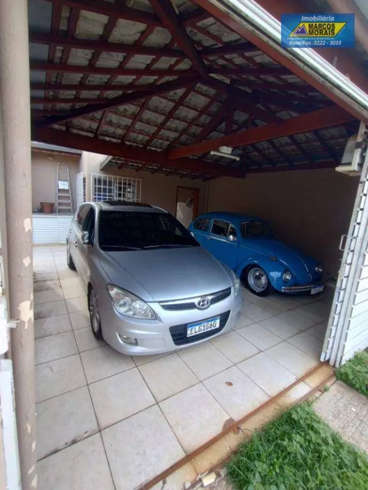 Casa, 3 quartos, 162 m² - Foto 2