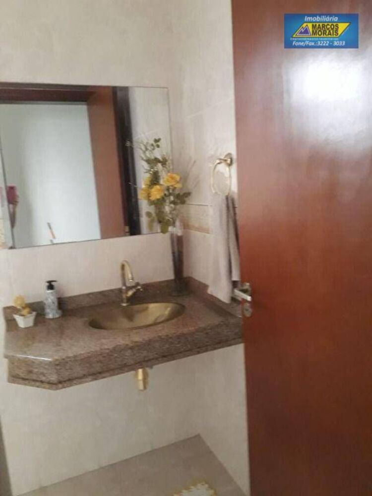Casa, 4 quartos, 364 m² - Foto 2