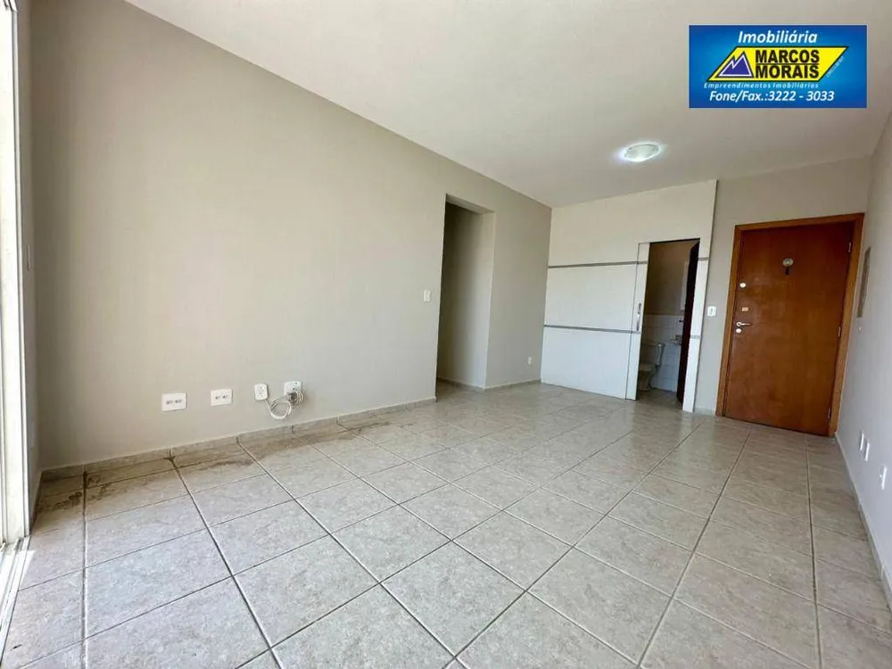 Apartamento, 3 quartos, 100 m² - Foto 2