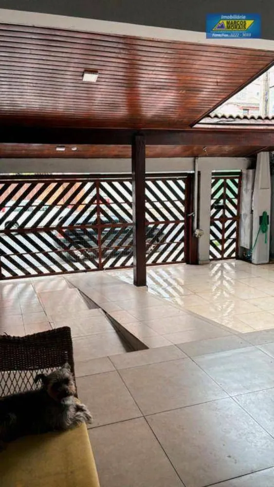 Casa, 4 quartos, 240 m² - Foto 2