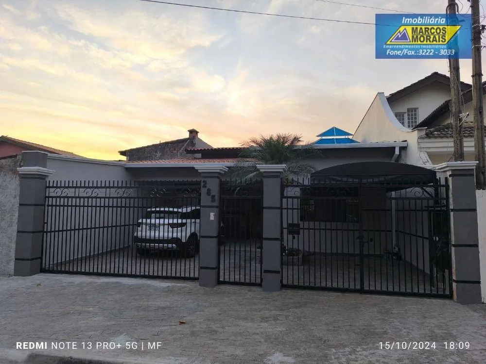 Casa, 3 quartos, 181 m² - Foto 1
