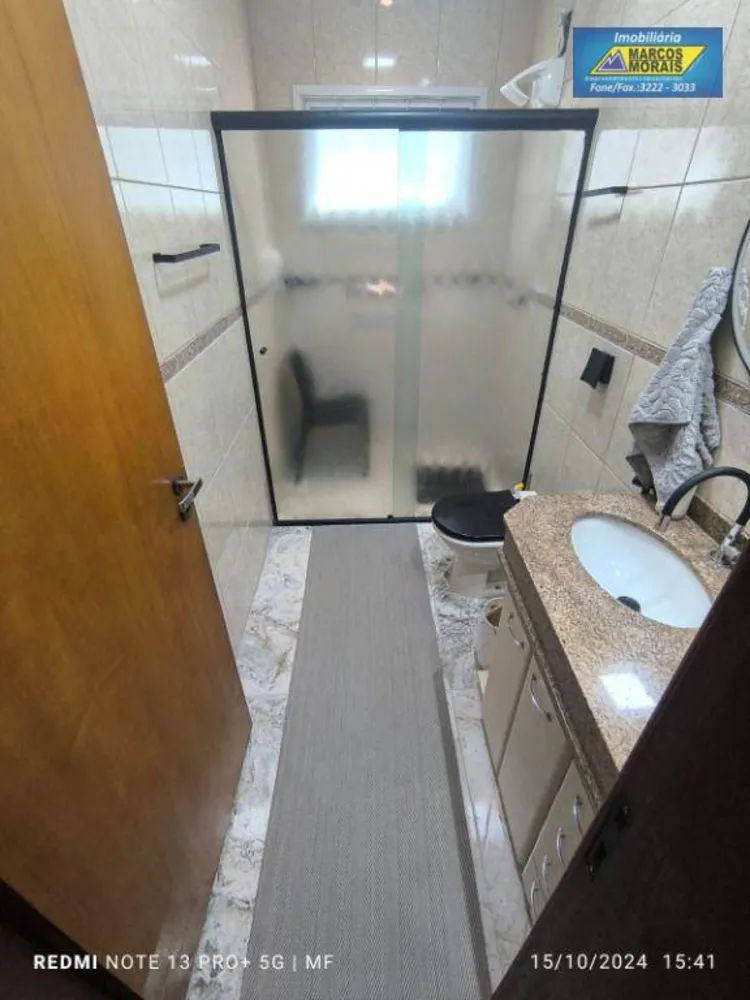 Casa, 3 quartos, 181 m² - Foto 2