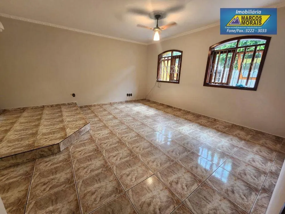 Casa, 3 quartos, 180 m² - Foto 2