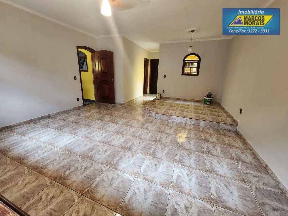 Casa, 3 quartos, 180 m² - Foto 3