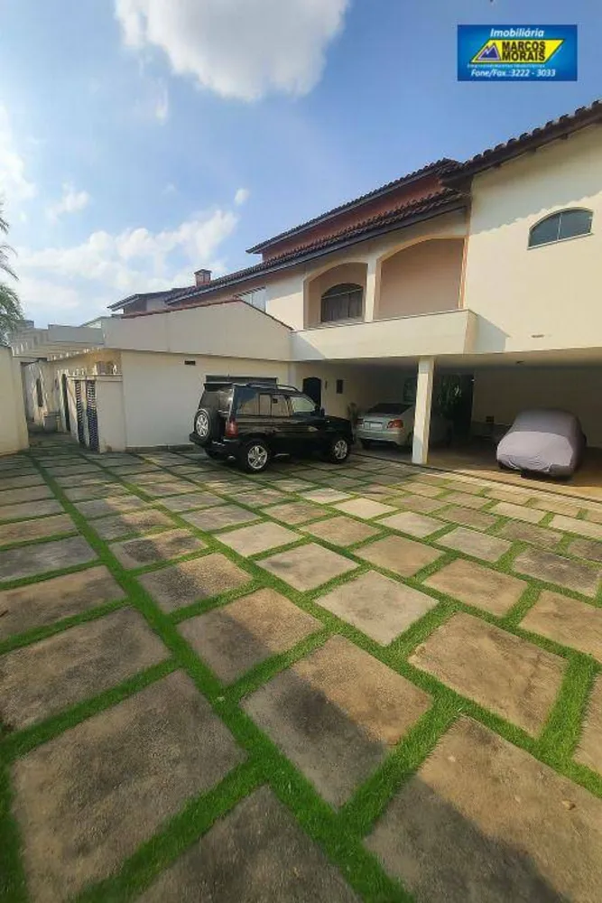 Casa, 6 quartos, 694 m² - Foto 1