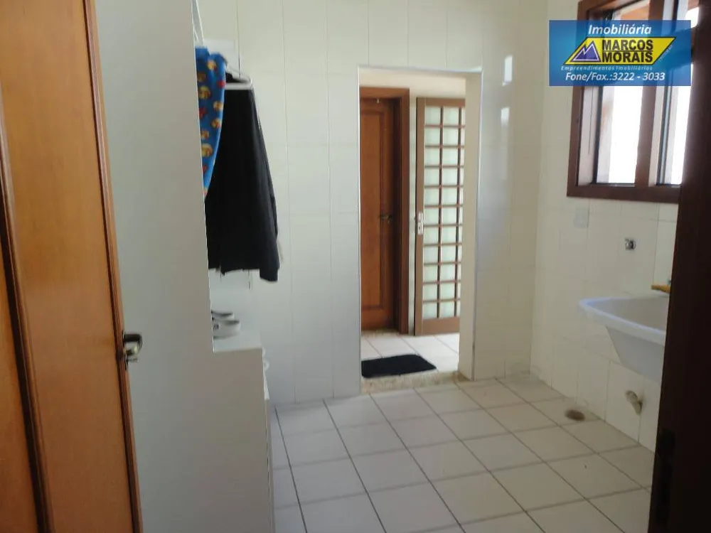 Casa, 4 quartos, 450 m² - Foto 2