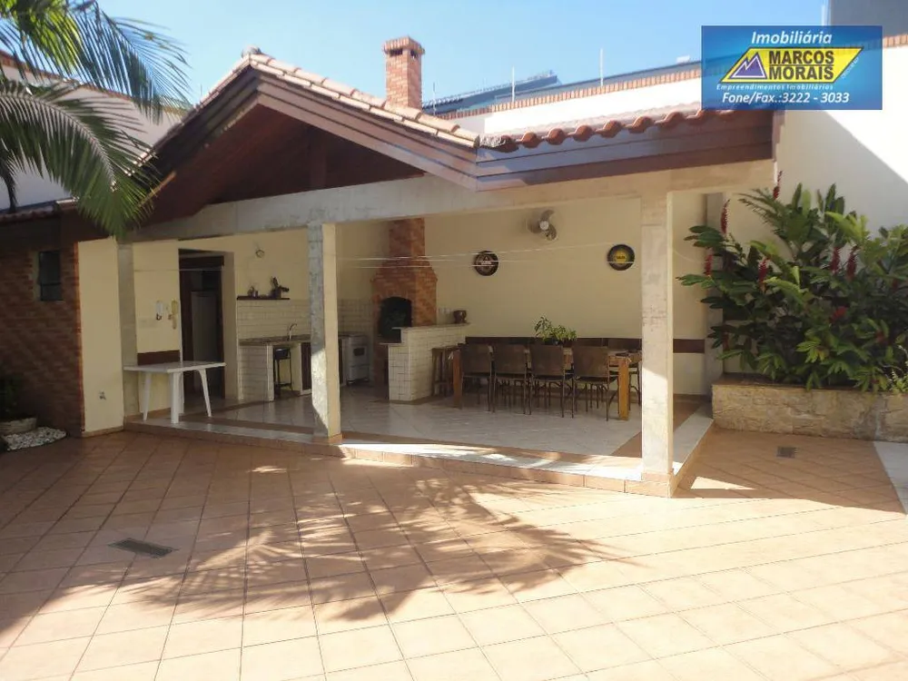 Casa, 4 quartos, 450 m² - Foto 1