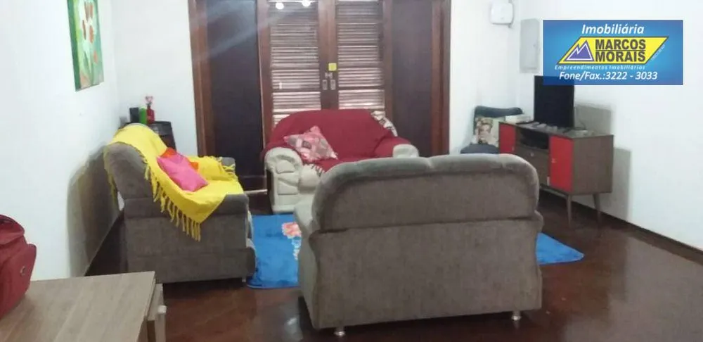 Casa, 3 quartos, 217 m² - Foto 2