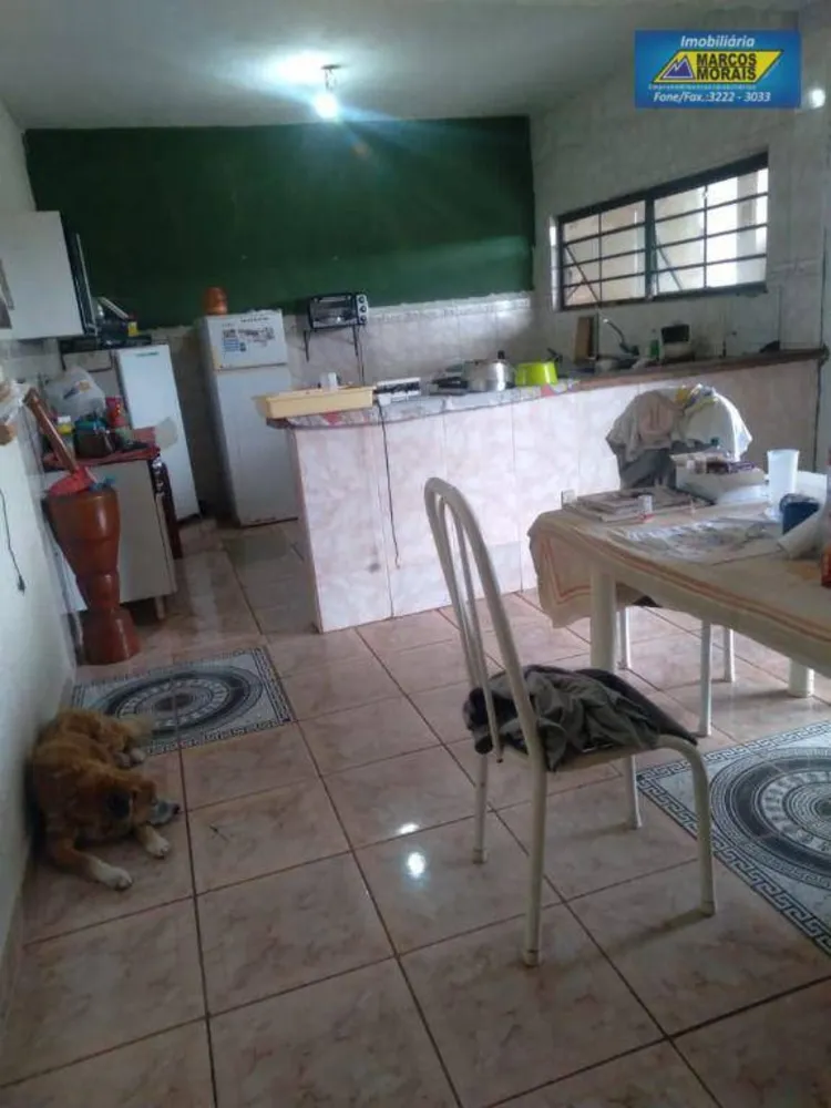 Casa, 3 quartos, 214 m² - Foto 3