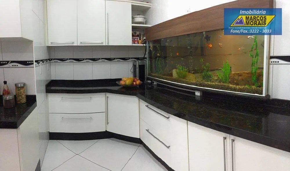 Casa, 3 quartos, 230 m² - Foto 2