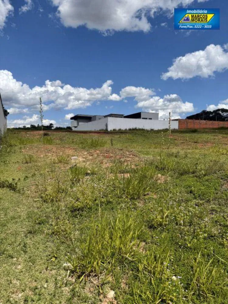 Loteamento e Condomínio, 1000 m² - Foto 2