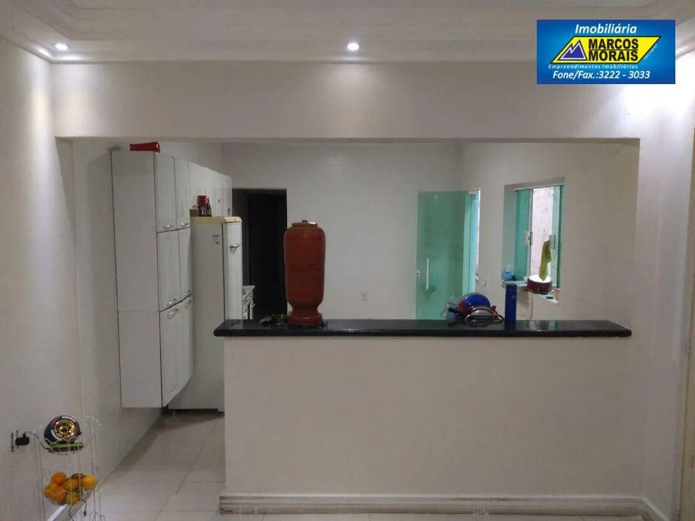 Casa, 3 quartos, 200 m² - Foto 8