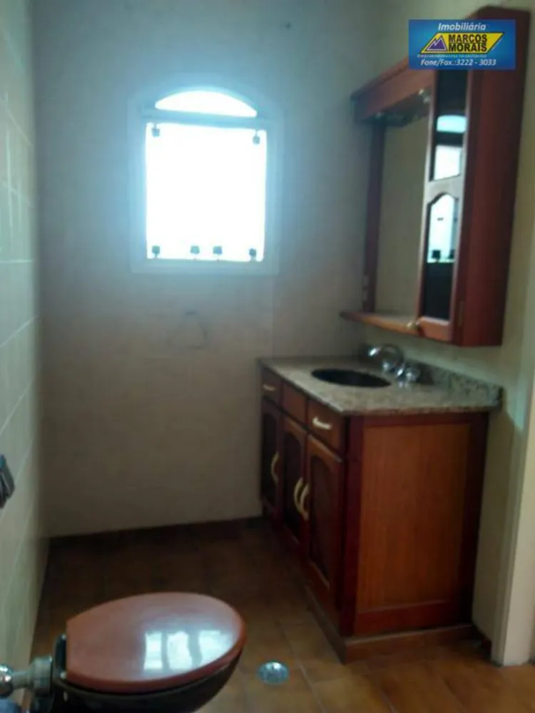 Casa, 3 quartos, 200 m² - Foto 35
