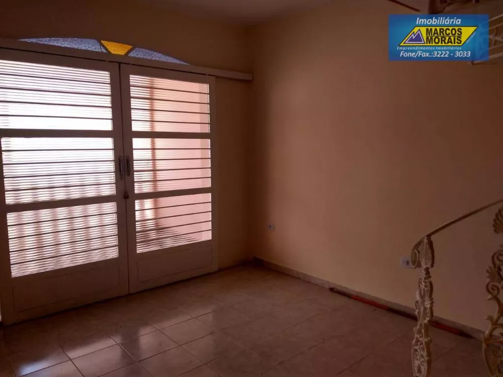 Casa, 3 quartos, 200 m² - Foto 29