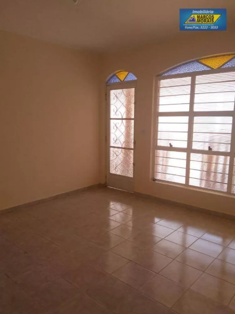 Casa, 3 quartos, 200 m² - Foto 16